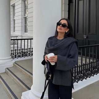 SOPHIA I Cape Mantel